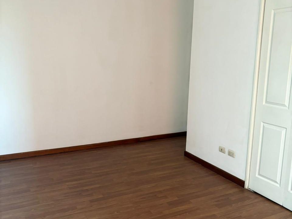 WhatsApp Image 2025-12-05 at 11.33.56 AM