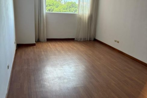 WhatsApp Image 2025-12-05 at 11.33.59 AM (1)