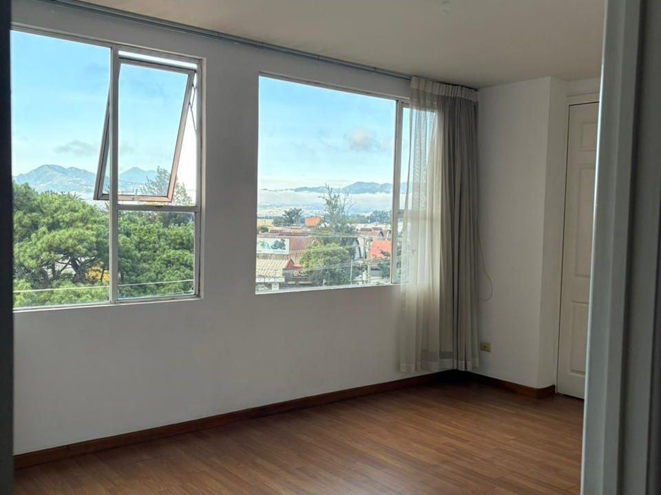 WhatsApp Image 2025-12-05 at 11.33.59 AM (2)