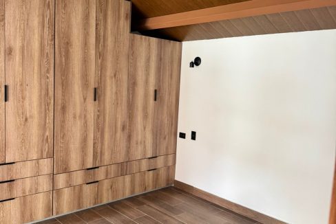 WhatsApp Image 2025-10-13 at 10.39.49 AM (2)