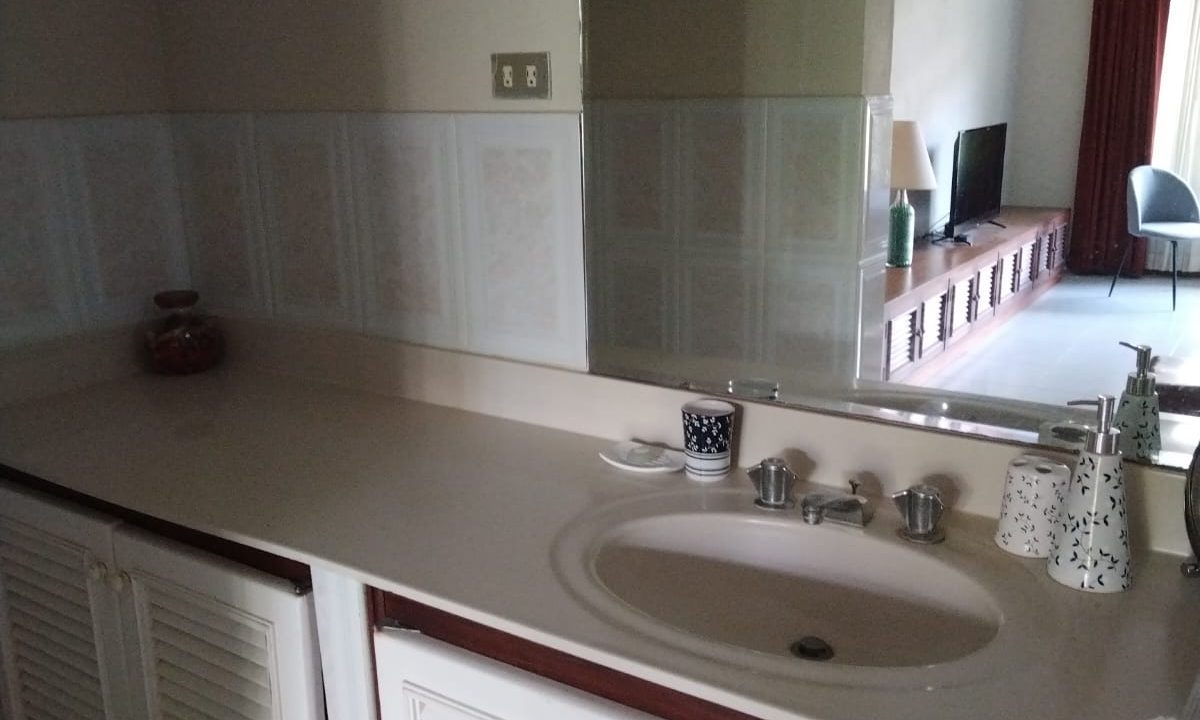 WhatsApp Image 2025-12-09 at 4.12.15 PM (1)