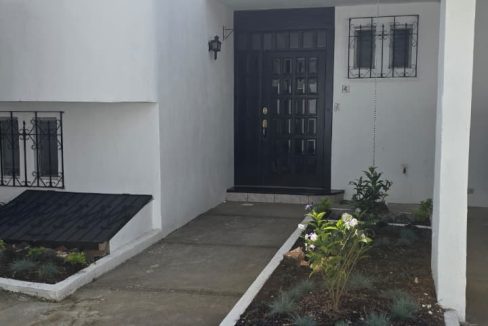 WhatsApp Image 2025-12-22 at 12.11.26 PM