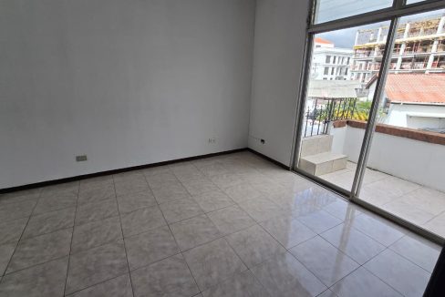 WhatsApp Image 2025-12-22 at 12.11.28 PM (2)