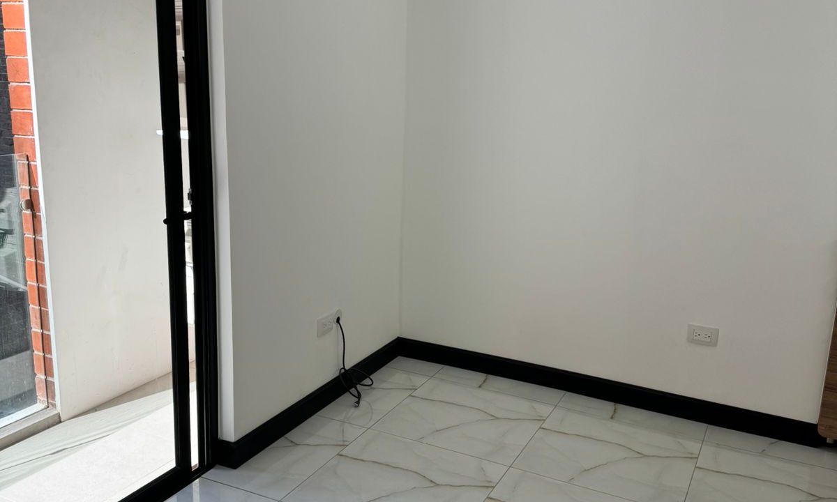 WhatsApp Image 2024-11-21 at 11.17.26 AM (1)