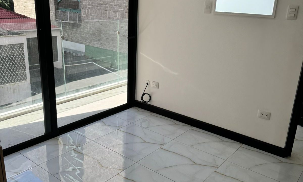 WhatsApp Image 2024-11-21 at 11.17.26 AM (2)